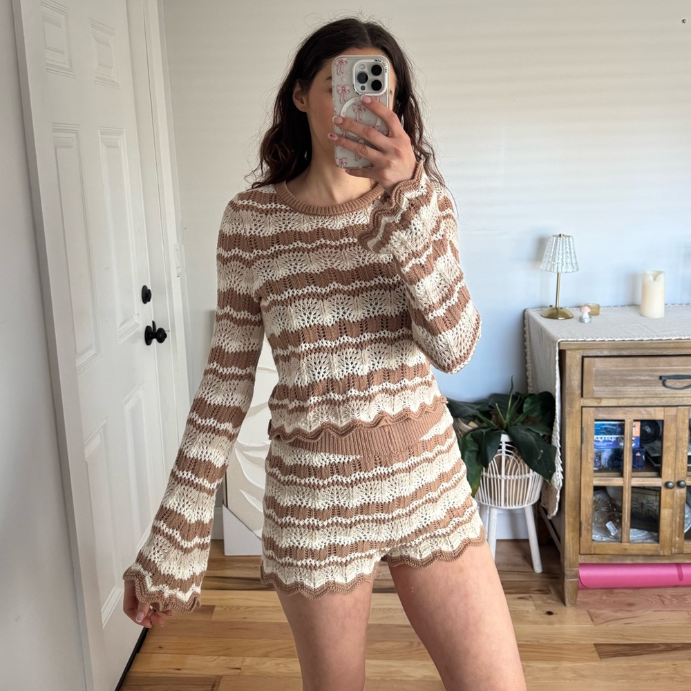 Two piece set